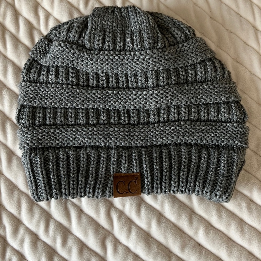5/$25 Hobby Lobby Grey Knit Beanie